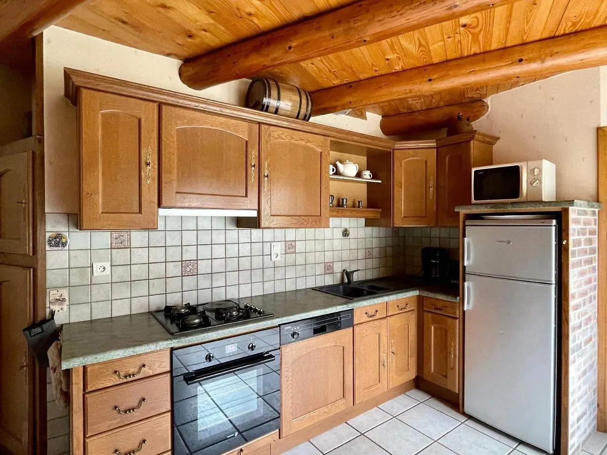 Ferme Renovee, 3 Chambres, Cheminee - Fr-1-582-207 Saint-Ilpize 0*,